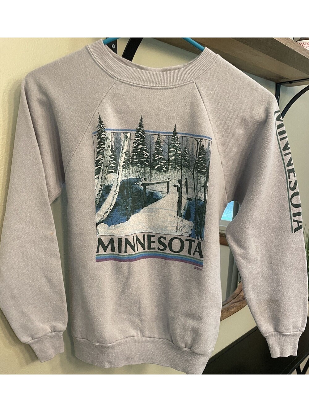 Vintage Minnesota Kid’s Unisex Crewneck Sweatshirt Size Large (14-16) READ